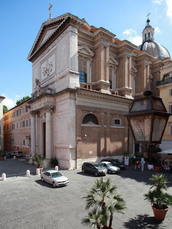 Guesthouse Coronari Courtyard Rome Exterior photo