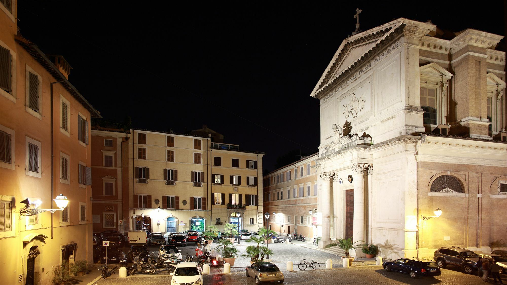 Guesthouse Coronari Courtyard Rome Exterior photo